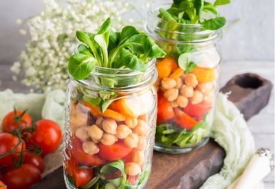 3 Easy Mason Jar Salad Recipes